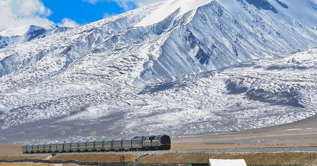 1 ก.ค. 2549  รถไฟความเร็วสูงบนหลังคาโลก จีน-ทิเบต เปิดให้บริการ
