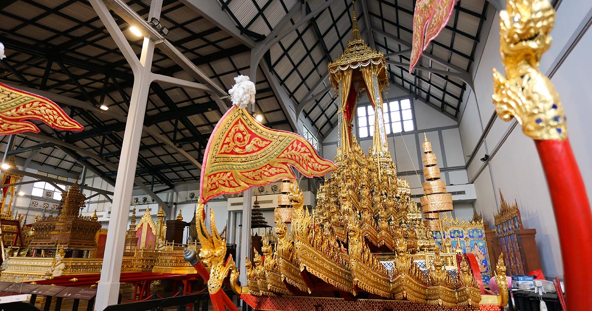 ราชรถ ราชยาน : จริงหรือที่ราชรถต้องไม่ซ่อมเตรียมไว้ ประตูโรงเก็บต้องไม่เปิด ทางนำออกสู่ถนนต้องไม่สร้างถาวร