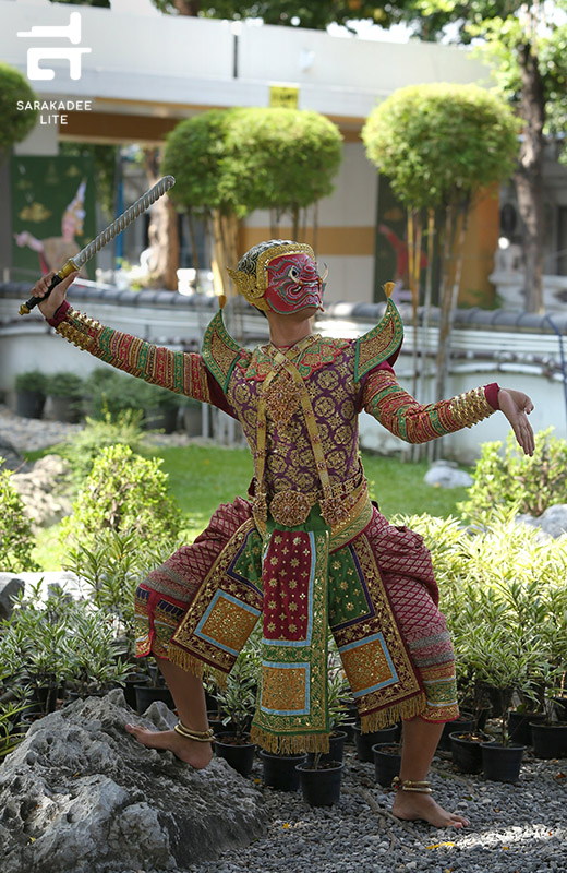 “คนโขน” 