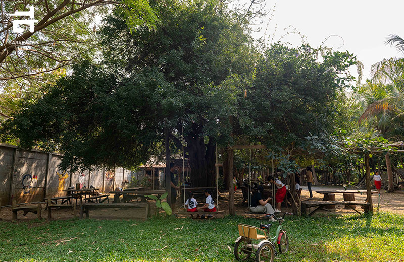 “สุพรรณบุรี”