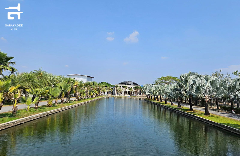 Off the Beate Path Travel